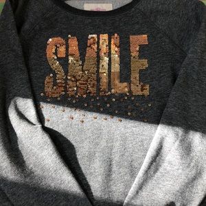 Cozy crenellations sweatshirt